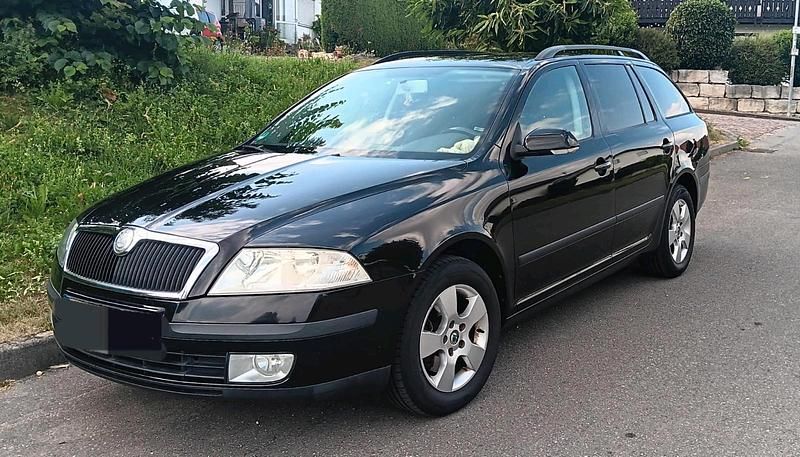 Gebraucht Skoda Octavia 160 PS (117 kW) 2009 Schwarz Kombi