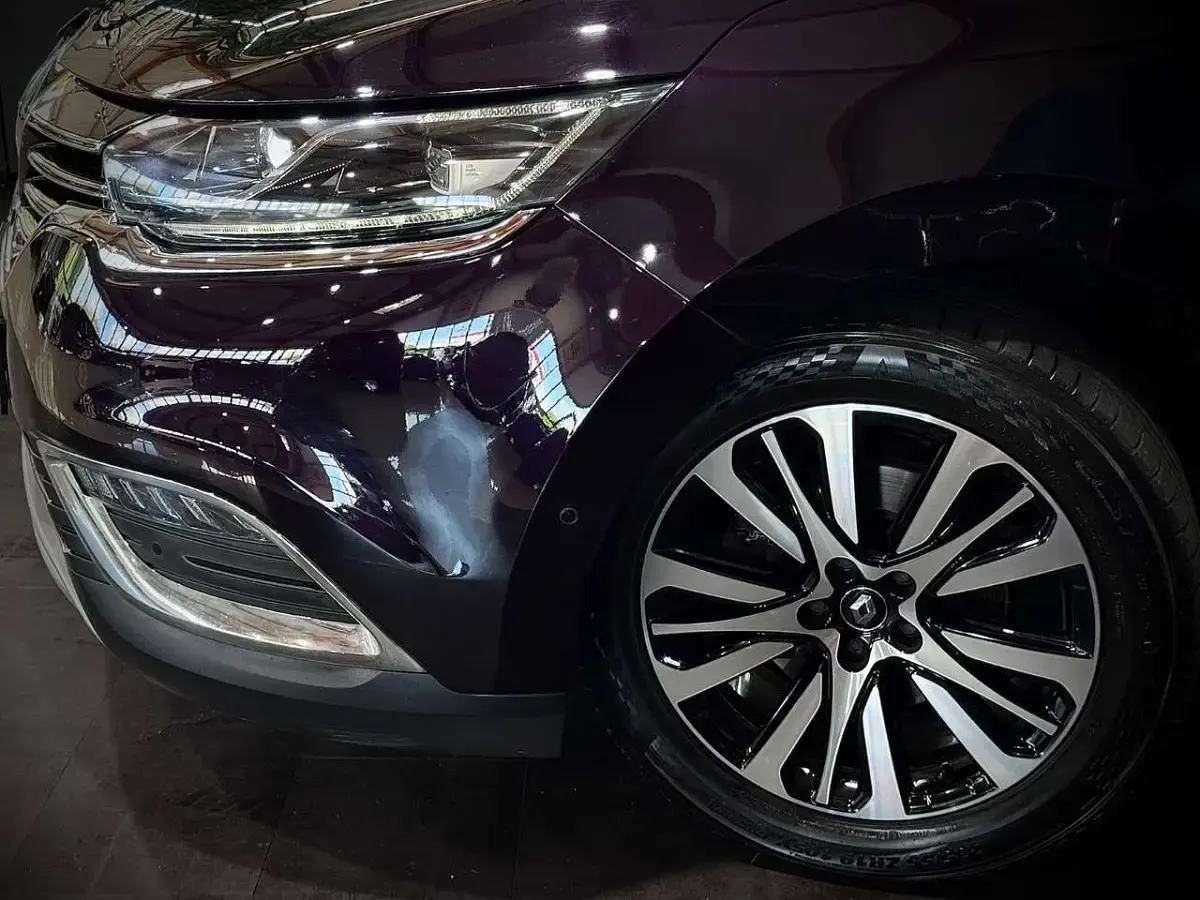 Gebraucht Renault Espace Bose Edition 200 PS (147 kW) 2019 Violet Van / Kleinbus