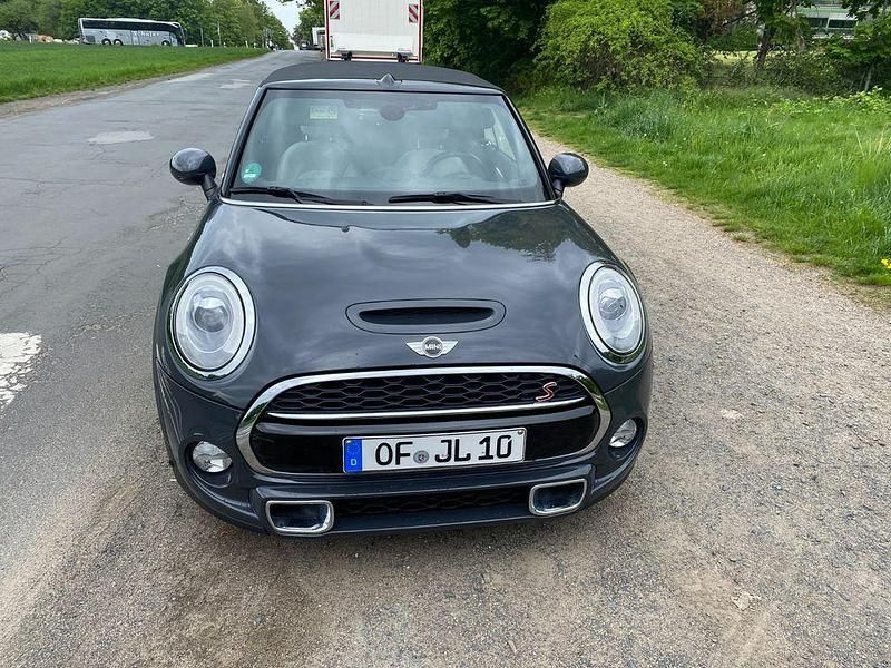 Grau Gebraucht 2016 Mini Cooper S Kleinwagen | 22.999 € - Bild 1/4