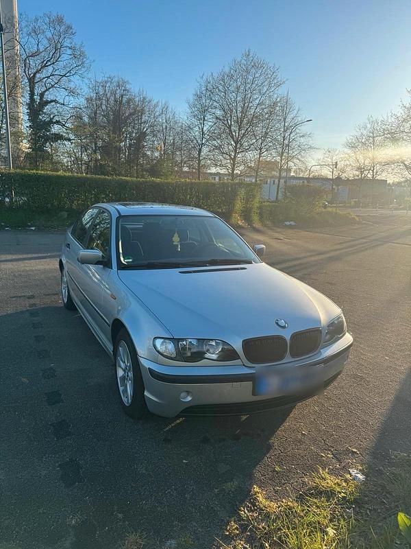 Gebraucht BMW 316 116 PS (85 kW) 2003 Silber Limousine