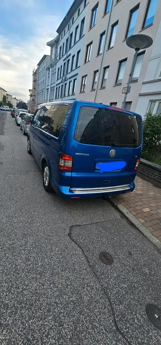Gebraucht VW Multivan 174 PS (127 kW) 2004 Blau Van / Kleinbus
