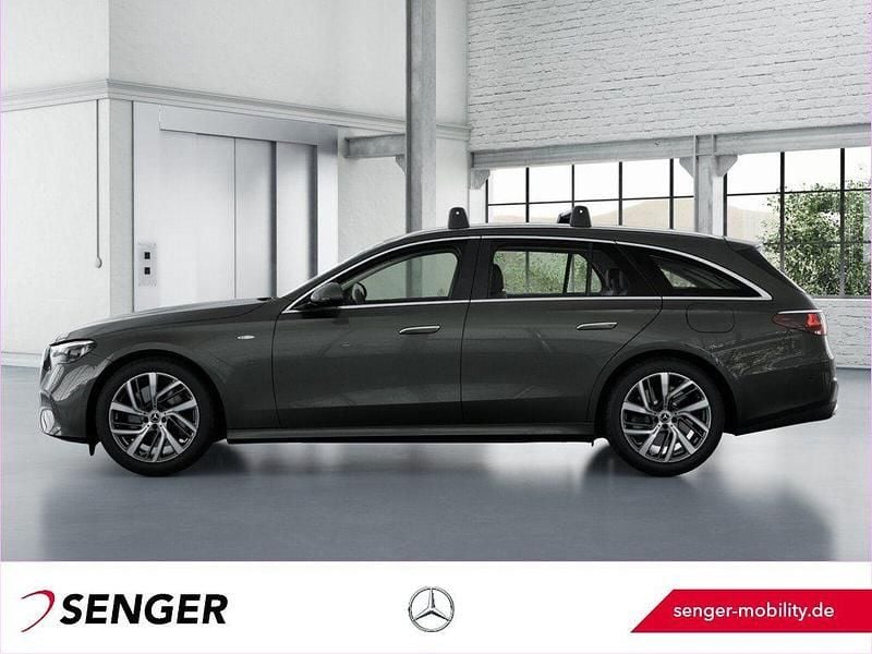 Gebraucht Mercedes E300 Avantgarde 313 PS (230 kW) 2025 Grau Limousine