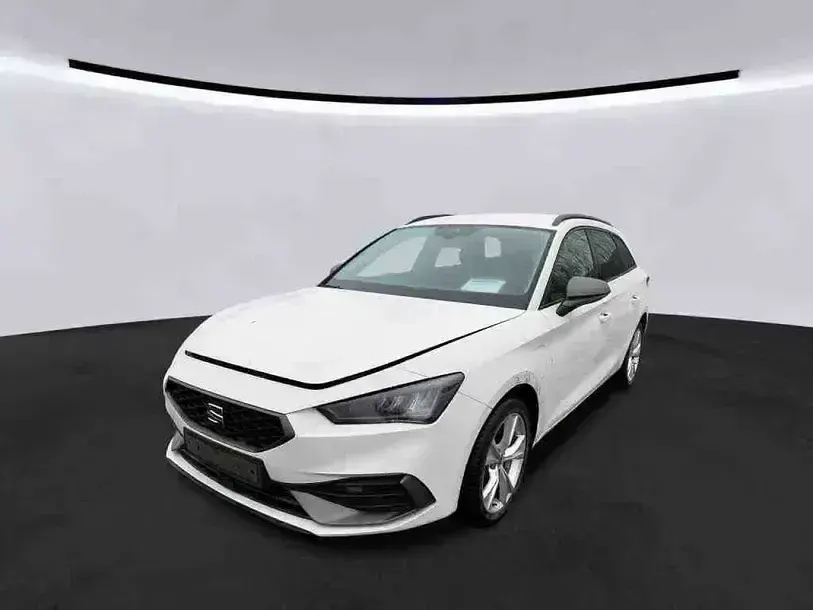 Gebraucht Seat Leon FR-Line 204 PS (150 kW) 2022 Weiß Limousine