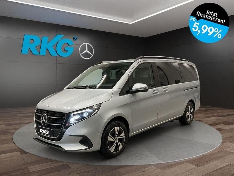 Silber Gebraucht 2024 Mercedes V250 Style Van / Kleinbus | 68.390 € (Fairer Preis) - Bild 1/4