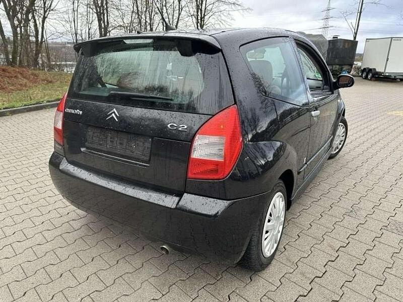 Gebraucht Citroën C2 Sport Chic 73 PS (53 kW) 2007 Lack onyx schwarz Kleinwagen