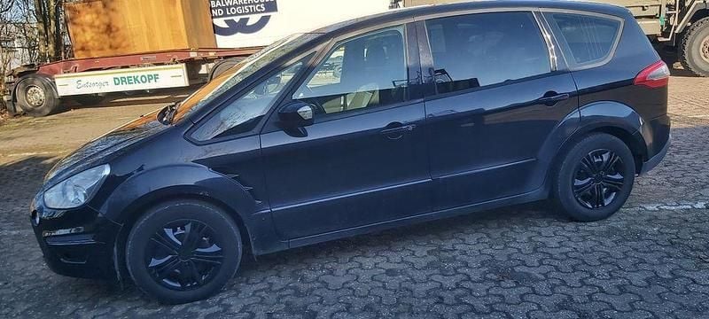 Gebraucht Ford S-MAX S 140 PS (102 kW) 2012 Schwarz Van / Kleinbus
