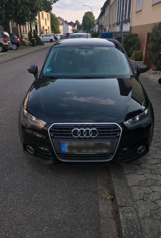 Schwarz Gebraucht 2010 Audi A1 Attraction Kleinwagen | 4.500 € (Guter Preis) - Bild 1/4