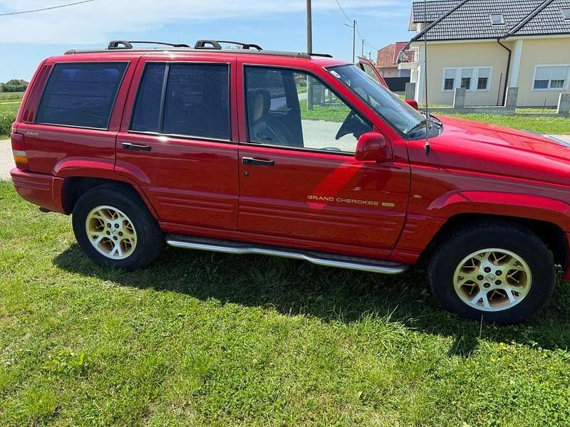 Rot Gebraucht 1996 Jeep Grand Cherokee Limited SUV | 5.500 € (Fairer Preis) - Bild 1/4