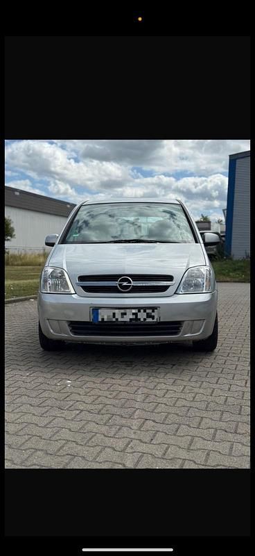 Grau Gebraucht 2005 Opel Meriva Van / Kleinbus | 999 € (Guter Preis) - Bild 1/4