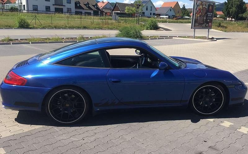 Gebraucht Porsche 996 320 PS (235 kW) 2002 Blau Coupé