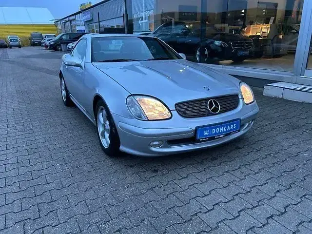 Second-hand Mercedes SLK200 Edition 163 CP (119 kW) 2000 Argintiu Cabrio