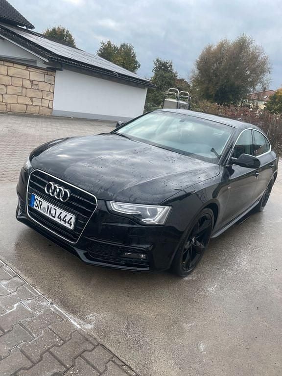 Schwarz Gebraucht 2016 Audi A5 Sportback Sport Limousine | 16.000 € (Etwas zu teuer) - Bild 1/4
