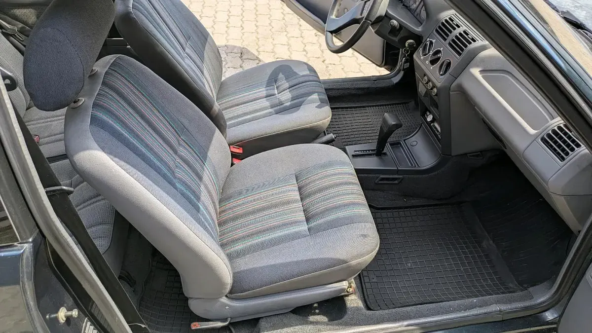 Gebraucht Peugeot 205 88 PS (64 kW) 1993 Grün Kleinwagen