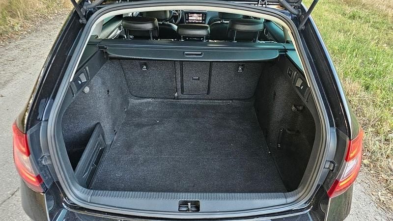 Gebraucht Skoda Octavia 150 PS (110 kW) 2020 Schwarz Limousine