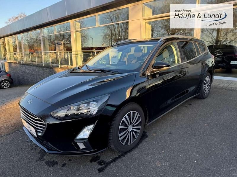 Iridiumschwarz metallic Gebraucht 2019 Ford Focus Cool & Connect Kombi | 17.980 € (Etwas zu teuer) - Bild 1/4