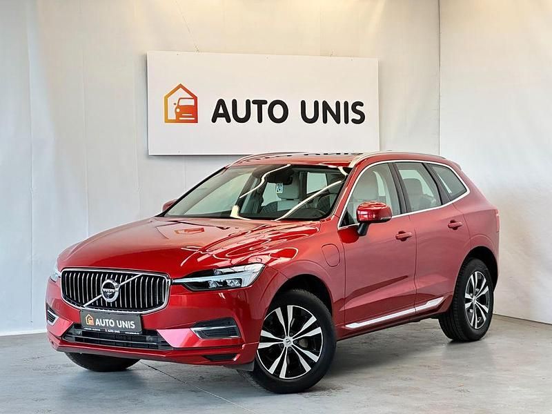 Rot Gebraucht 2021 Volvo XC60 Inscription SUV | 28.441 € - Bild 1/4