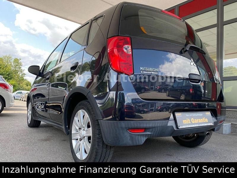 Gebraucht Mitsubishi Colt Edition 95 PS (69 kW) 2010 Schwarz Kleinwagen