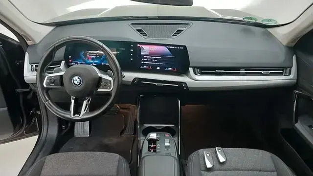 Gebraucht BMW X1 Performance 136 PS (100 kW) 2023 Schwarzkeine angabe SUV
