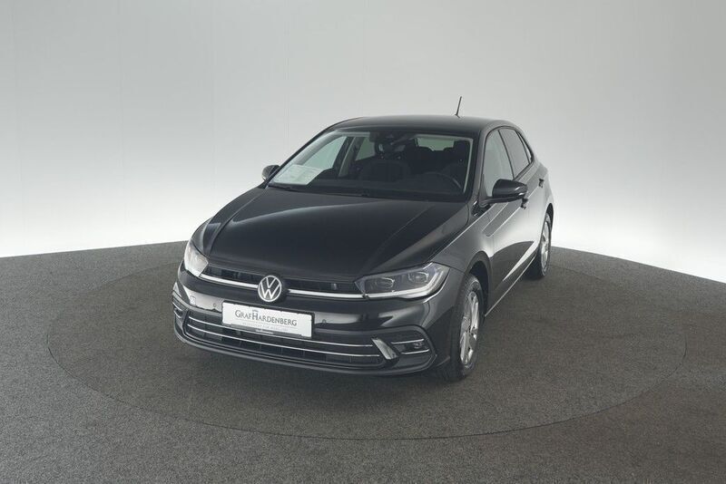 Schwarz Gebraucht 2024 VW Polo Style Limousine | 21.810 € (Guter Preis) - Bild 1/4