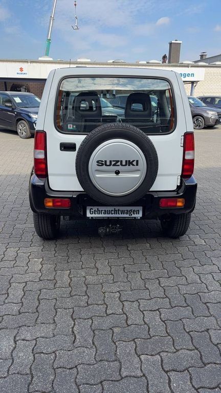 Gebraucht Suzuki Jimny 86 PS (63 kW) 2011 Weiß SUV