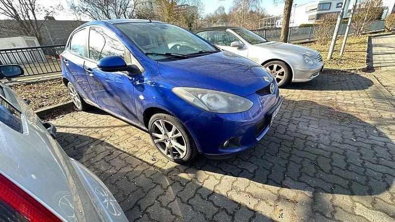 Gebraucht Mazda 2 103 PS (75 kW) 2008 Blau Kleinwagen