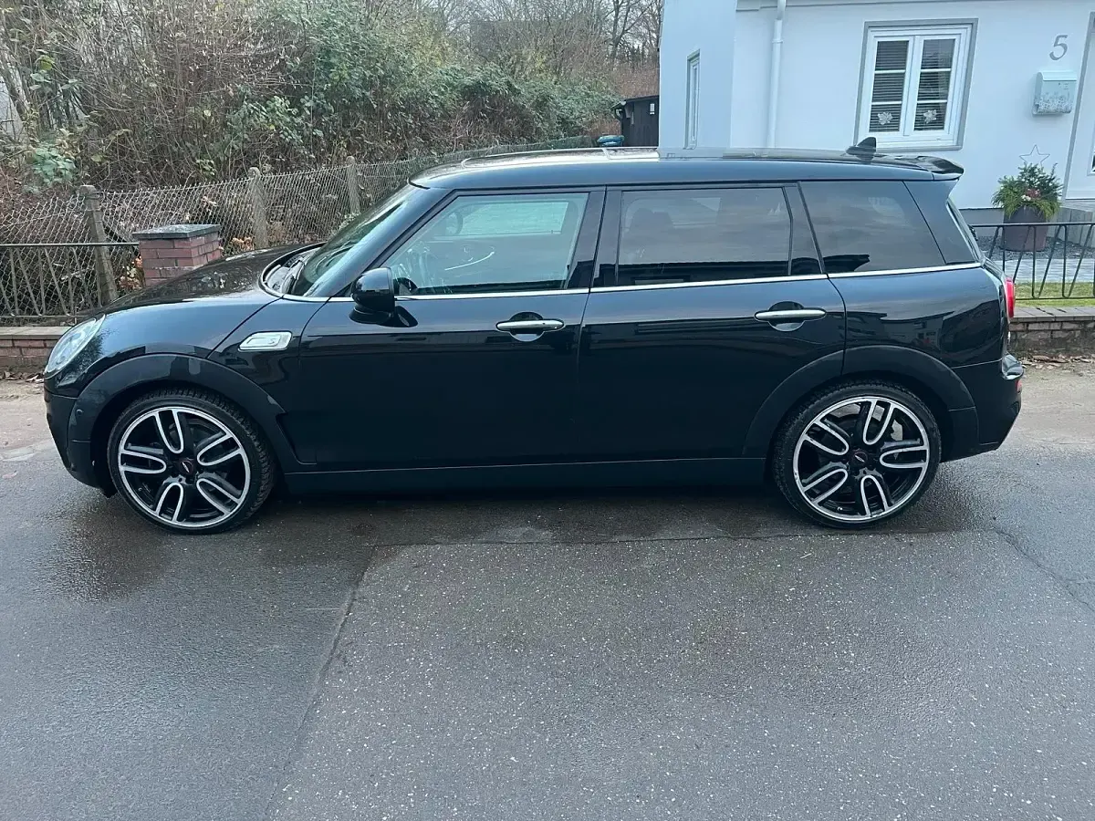 Używany Mini Cooper 190 KM (139 kW) 2016 Czarny Hatchback