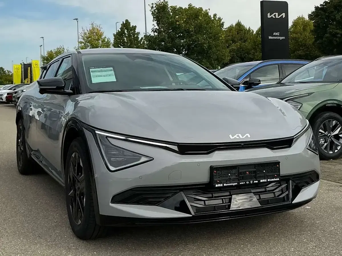 Gebraucht Kia EV6 Earth 167 kW (228 PS) 2025 Wolf gray m SUV