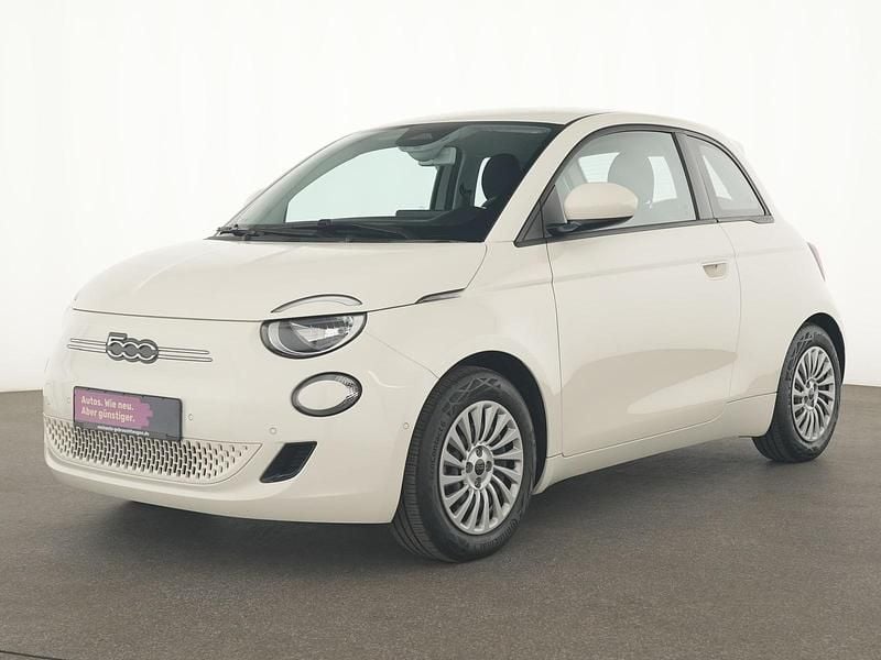 Weiß Gebraucht 2023 Fiat 500e Kleinwagen | 16.445 € (Superpreis) - Bild 1/4