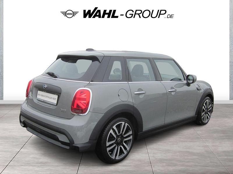 Gebraucht Mini ONE Classic 102 PS (75 kW) 2021 Grau Kleinwagen
