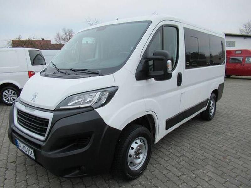 Gebraucht Peugeot Boxer 144 PS (105 kW) 2019 Weiß Van