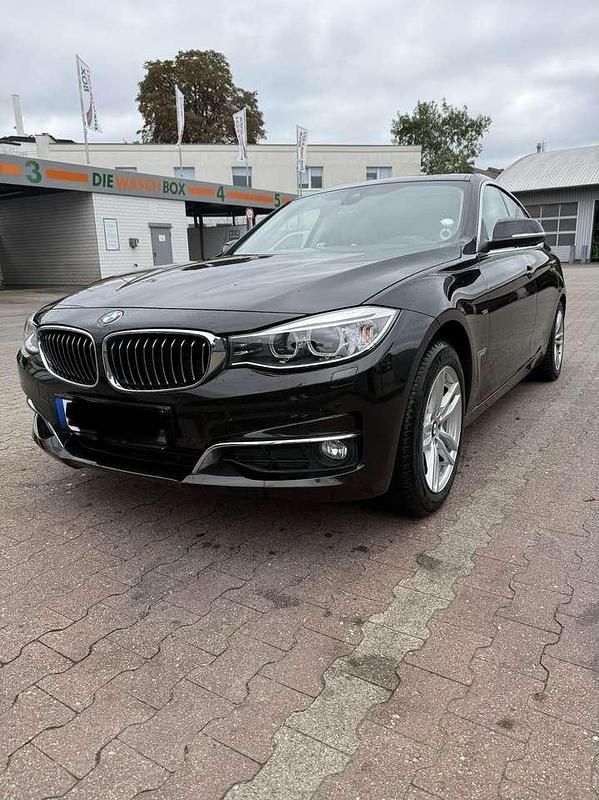 Gebraucht 2015 BMW 320 Gran Turismo Luxury Line Limousine | 16.999 € (Fairer Preis) - Bild 1/4