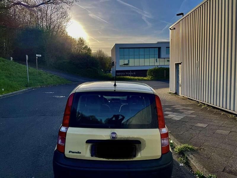 Gebraucht Fiat Panda 54 PS (39 kW) 2009 Gelb Kleinwagen