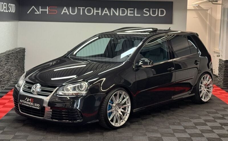 Schwarz Gebraucht 2006 VW Golf V R Limousine | 15.999 € - Bild 1/4