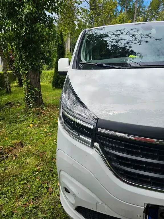 Gebraucht Renault Trafic 120 PS (88 kW) 2019 Weiß Van / Kleinbus
