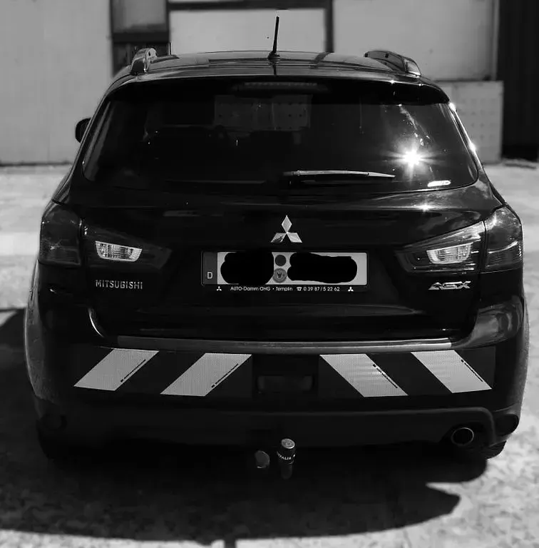 Gebraucht Mitsubishi ASX Instyle 150 PS (110 kW) 2014 Schwarz SUV