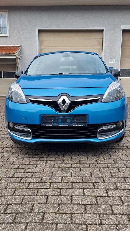 Blau Gebraucht 2013 Renault Mégane GrandTour Bose Edition Kombi | 3.250 € (Superpreis) - Bild 1/4