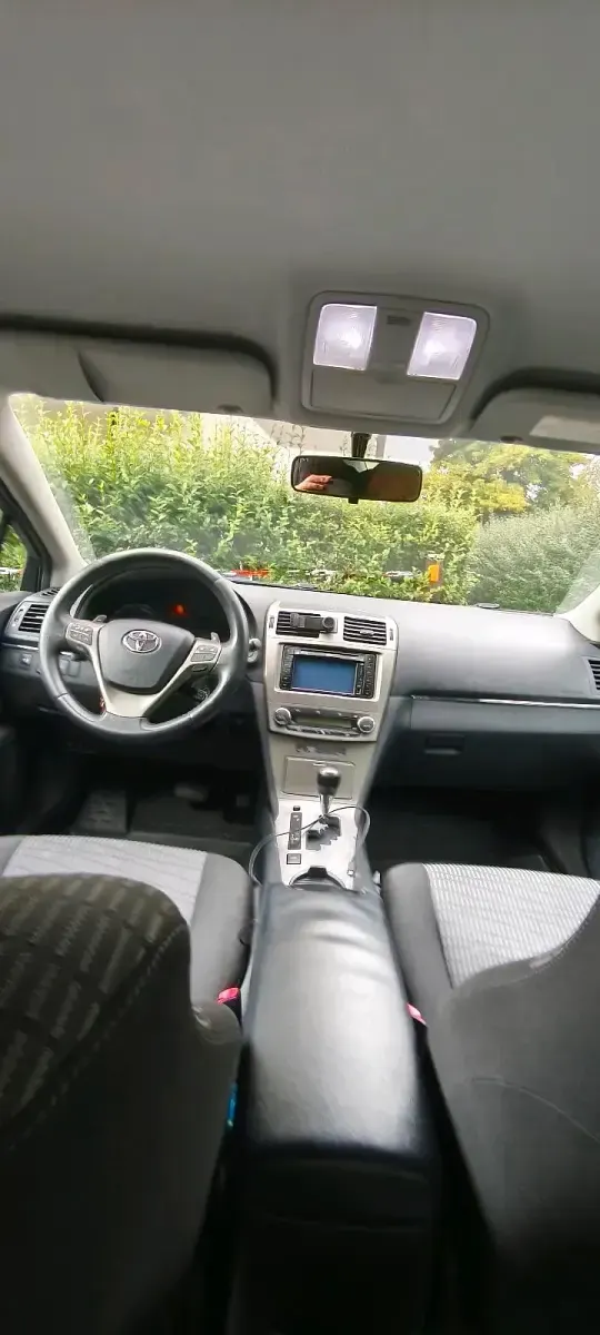 Gebraucht Toyota Avensis 150 PS (110 kW) 2011 Schwarz Limousine