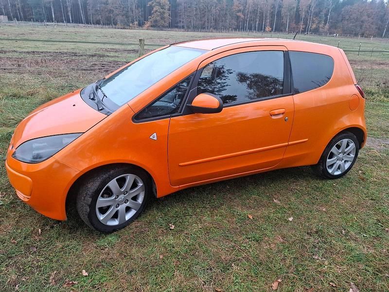 Orange Gebraucht 2008 Mitsubishi Colt Edition Kleinwagen | 3.333 € (Teuer) - Bild 1/4