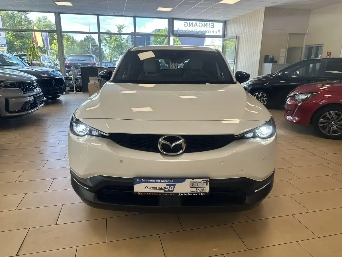 Gebraucht Mazda MX30 Ad'Vantage 106 kW (145 PS) 2023 Weiß SUV