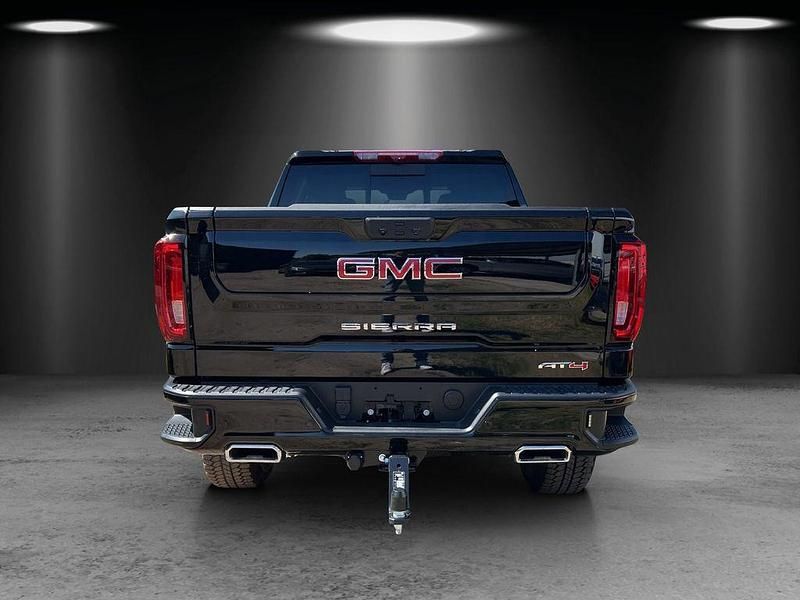 Neu GMC Sierra 420 PS (308 kW) 2025 Onyx black Abholung