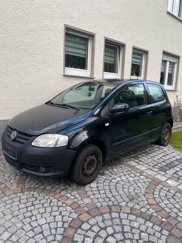 Schwarz Gebraucht 2008 VW Fox Kleinwagen | 850 € (Superpreis) - Bild 1/4
