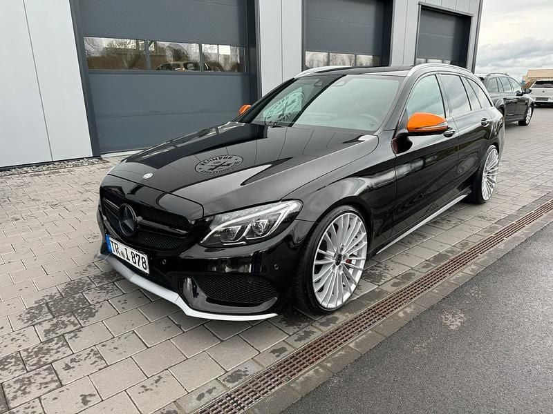 Schwarz Gebraucht 2016 Mercedes C450 AMG AMG Kombi | 24.900 € - Bild 1/4