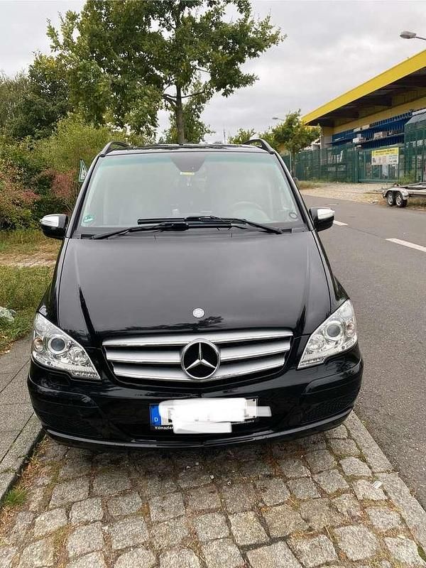 Gebraucht Mercedes Viano 228 PS (167 kW) 2014 Schwarz Van / Kleinbus