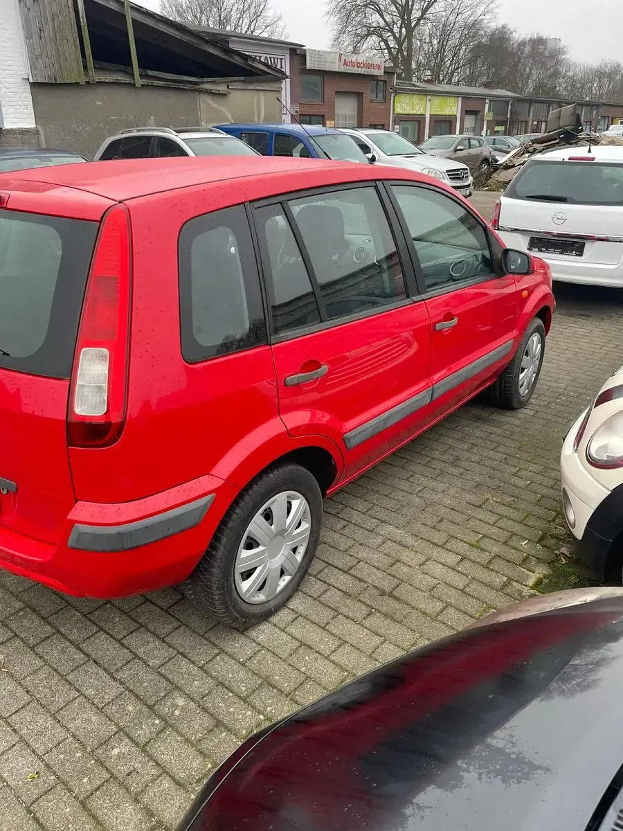 Gebraucht Ford Fusion 75 PS (55 kW) 2006 Rot Kleinwagen
