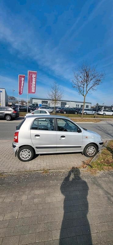 Gebraucht Hyundai Atos 59 PS (43 kW) 2007 Silber Kleinwagen