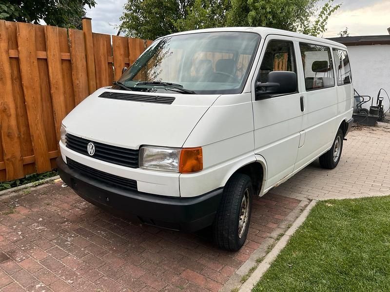 Weiß Gebraucht 1994 VW T4 Van | 7.199 € - Bild 1/4