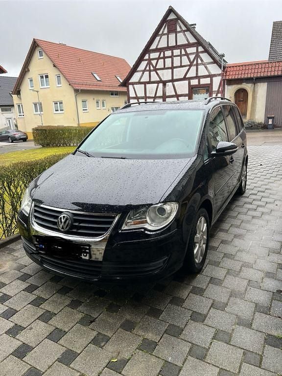 Gebraucht VW Touran 105 PS (77 kW) 2009 Schwarz Van / Kleinbus