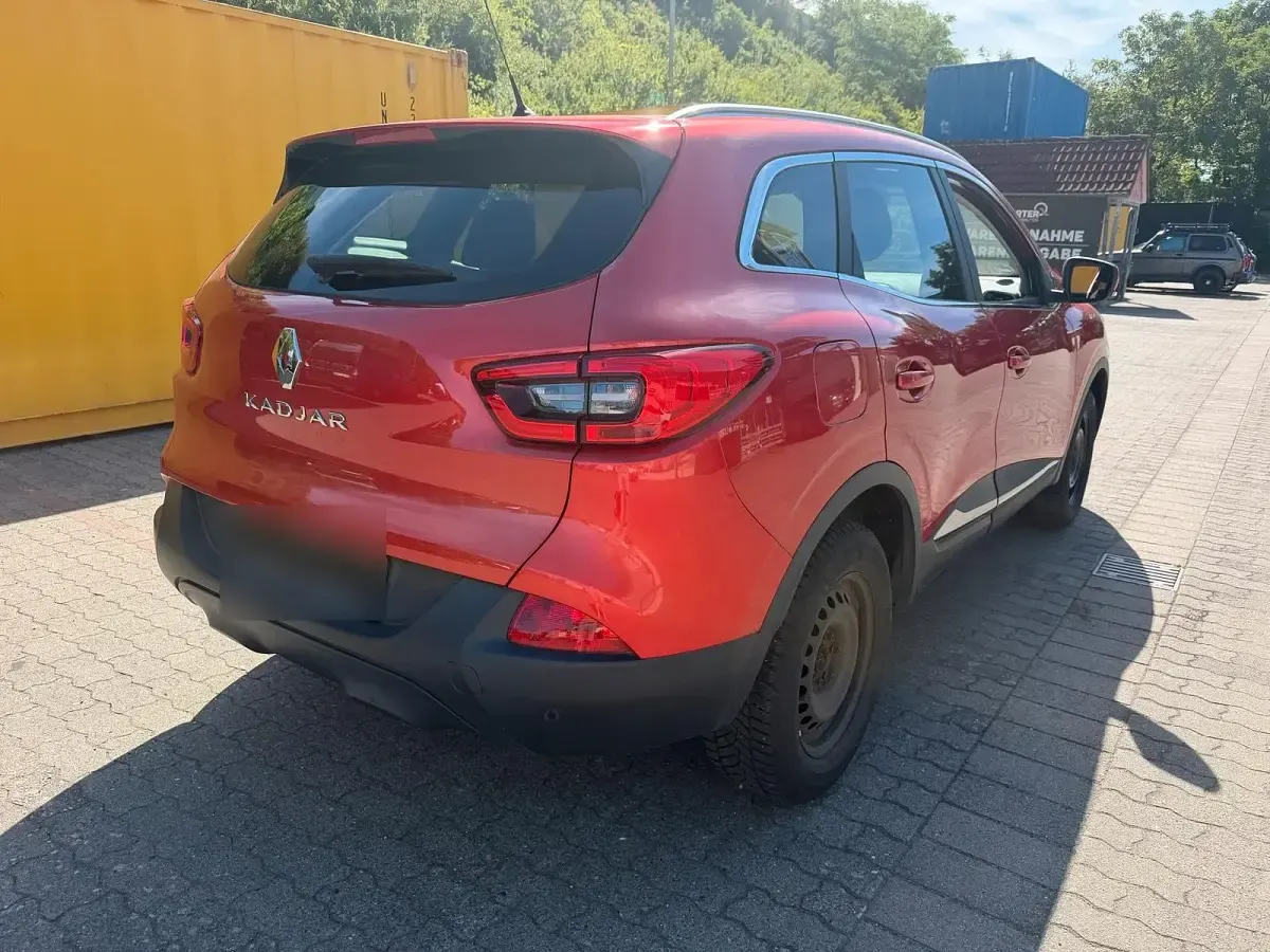Gebraucht Renault Kadjar 131 PS (96 kW) 2016 Rot SUV