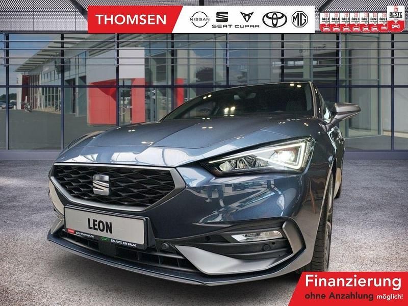 Magnetic grau Gebraucht 2024 Seat Leon FR Limousine | 30.990 € (Etwas zu teuer) - Bild 1/4