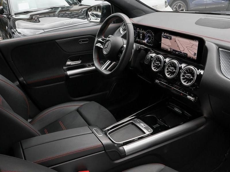 Gebraucht Mercedes EQA250 AMG 139 kW (190 PS) 2025 Schwarz metalliclack kosmossch SUV